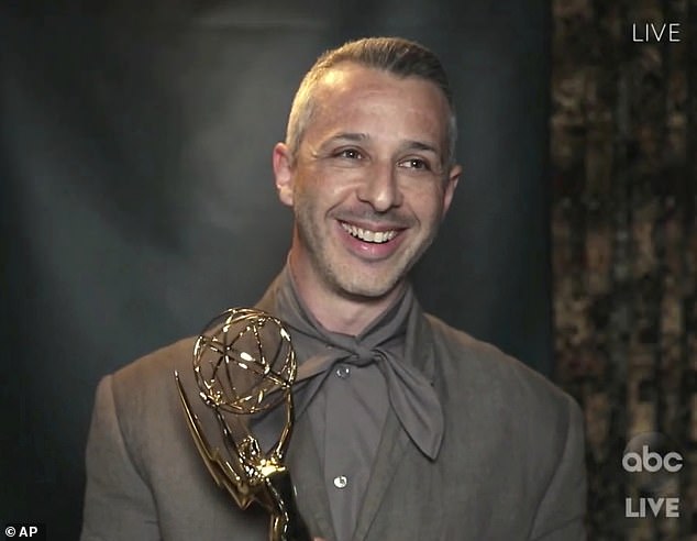 Strong ganó el Emmy como actor principal destacado en una serie dramática en 2020 por sus esfuerzos en la serie de HBO, que llega a su fin el domingo.